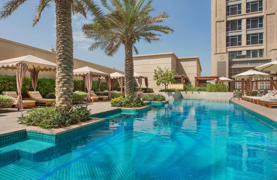Al Habtoor City Hotel Collection- Habtoor Palace, Hilton Dubai Al Habtoor City, V Hotel
