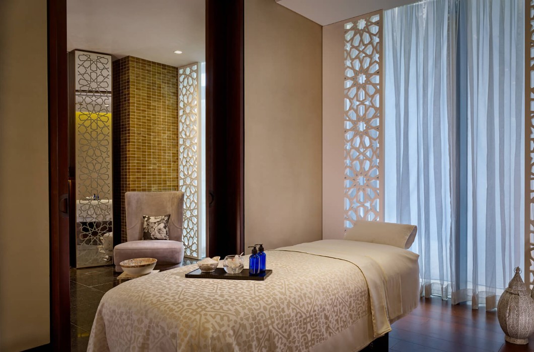 Grand Hyatt Abu Dhabi Hotel & Residences Emirates Pearl