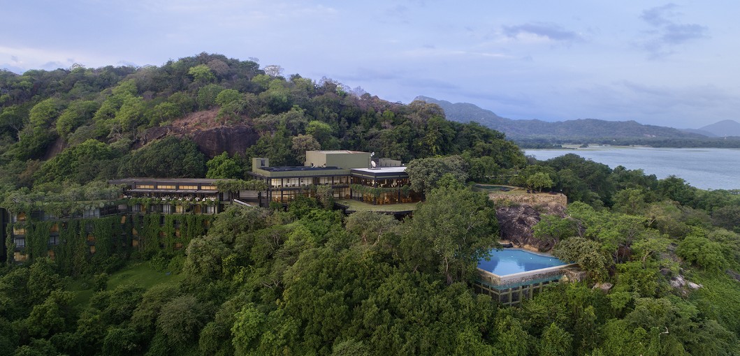 Dambulla Hotel | Heritance Kandalama Hotel 
