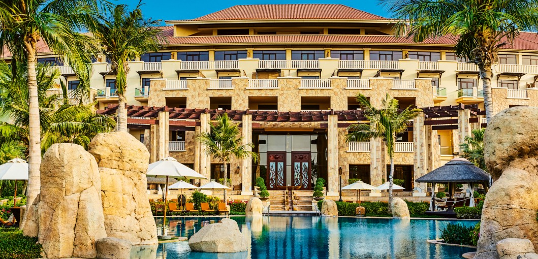 5 Star Beach Resort - Sofitel Dubai The Palm Resort & Spa