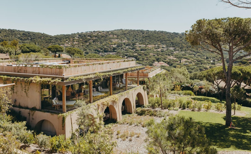  Lily of the Valley Hotel