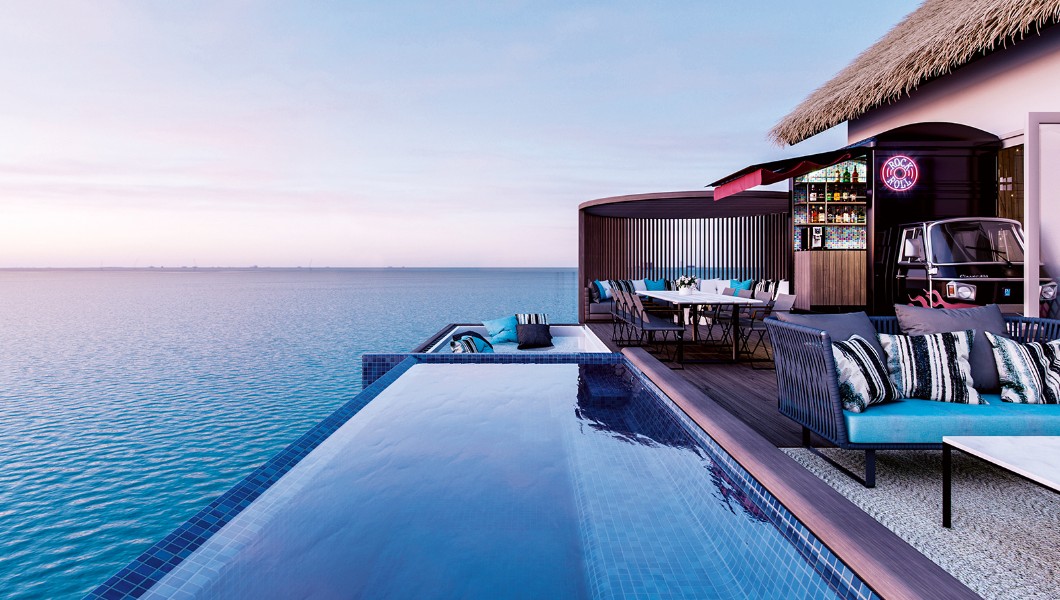 CROSSROADS Maldives