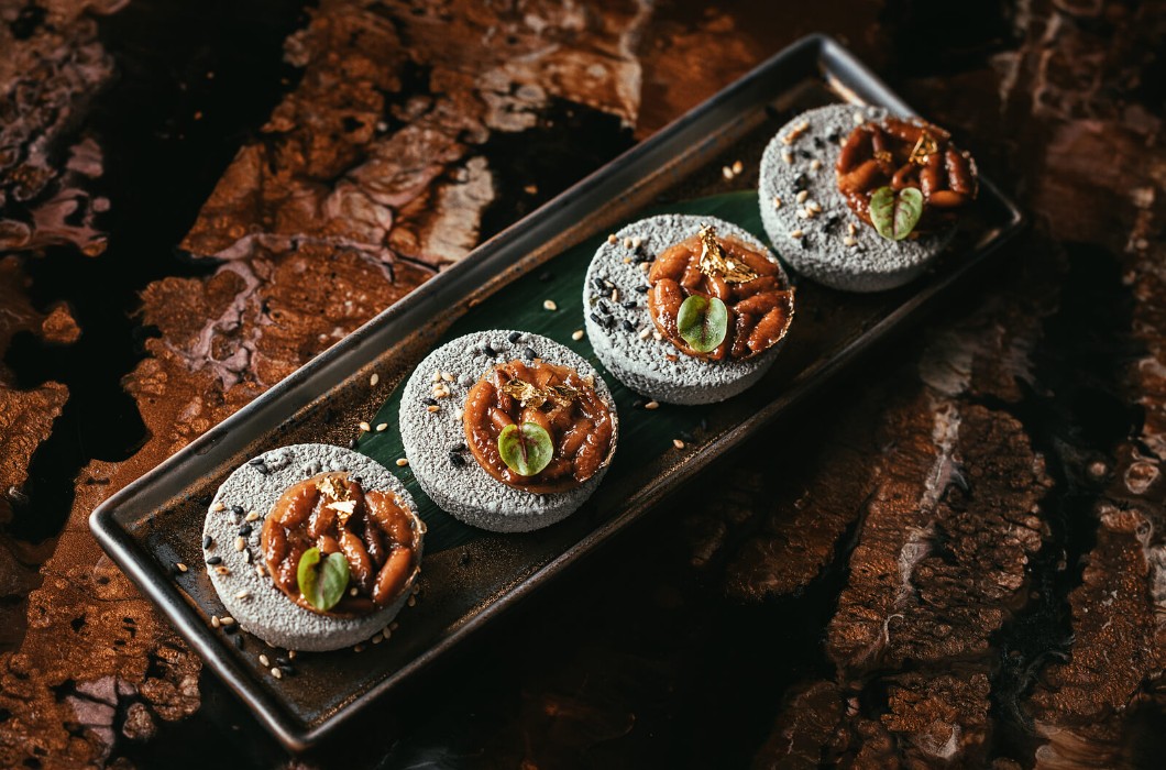 Mott 32 Dubai at Address Beach Resort JBR