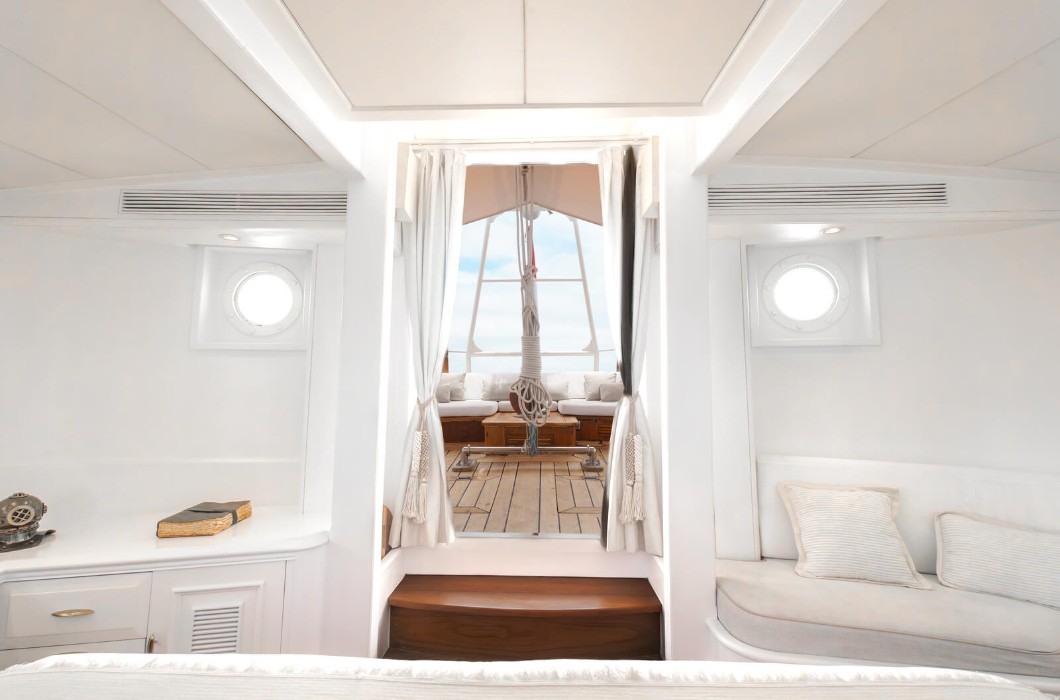 Mutiara Laut Yacht