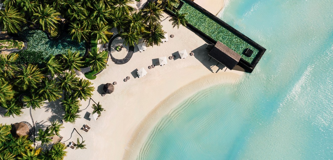 Luxury Hotel & Beach Resort, Maldives | One&Only Reethi Rah