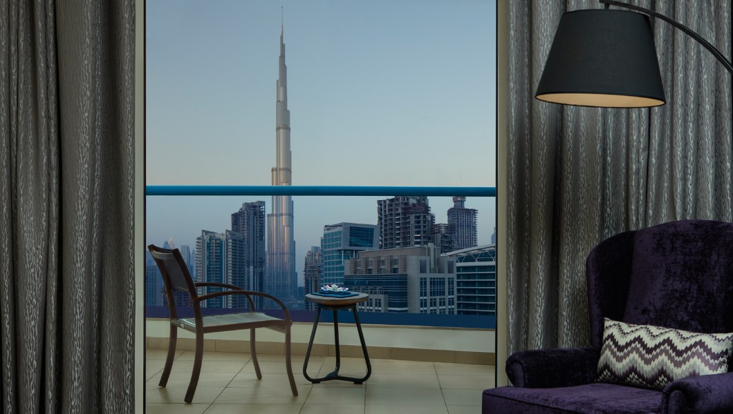 Staycations - Radisson Blu Hotel, Dubai Waterfront