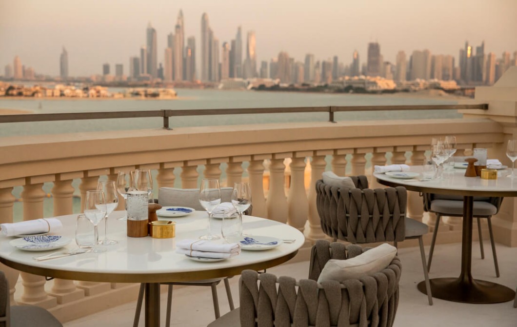 Raffles Club Ocean - Raffles The Palm Dubai