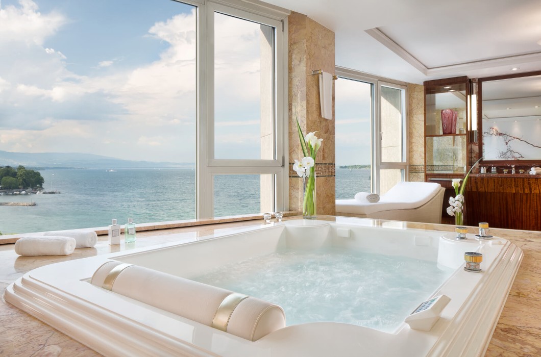 Royal Penthouse Suite, Hotel President Wilson