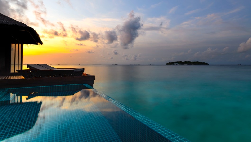 Sheraton Maldives Full Moon Resort & Spa
