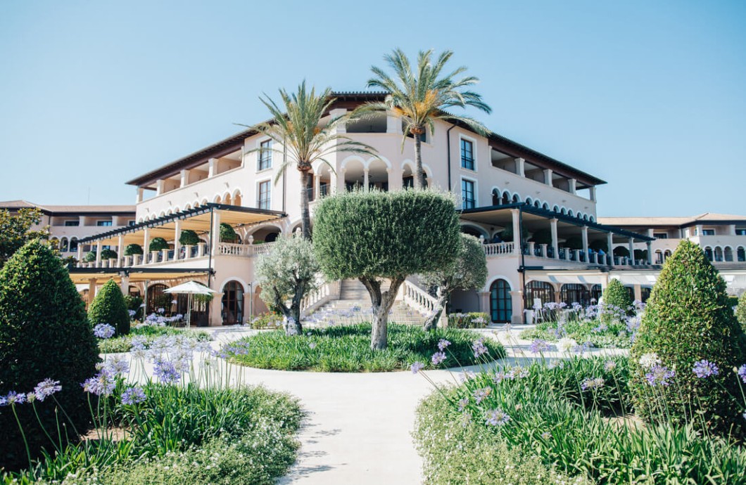 The St. Regis Mardavall Mallorca Resort 