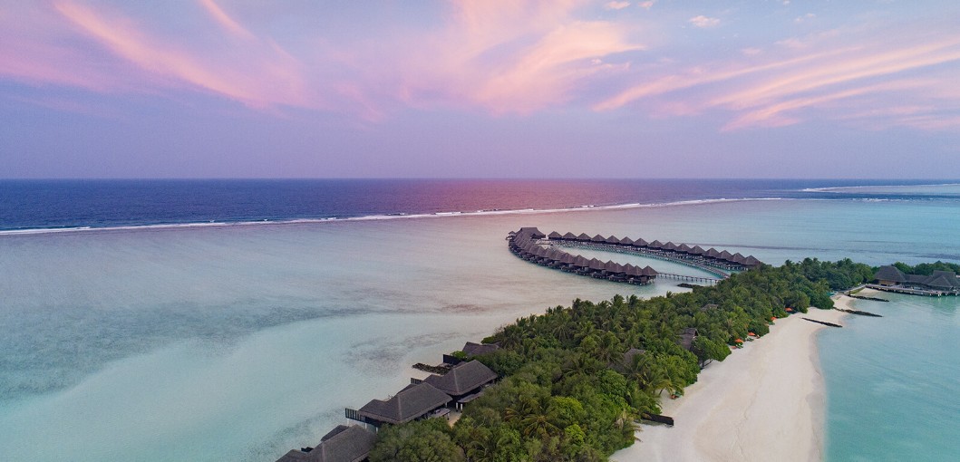 Taj EXOTICA  Emboodhu Finolhu Island, Maldives