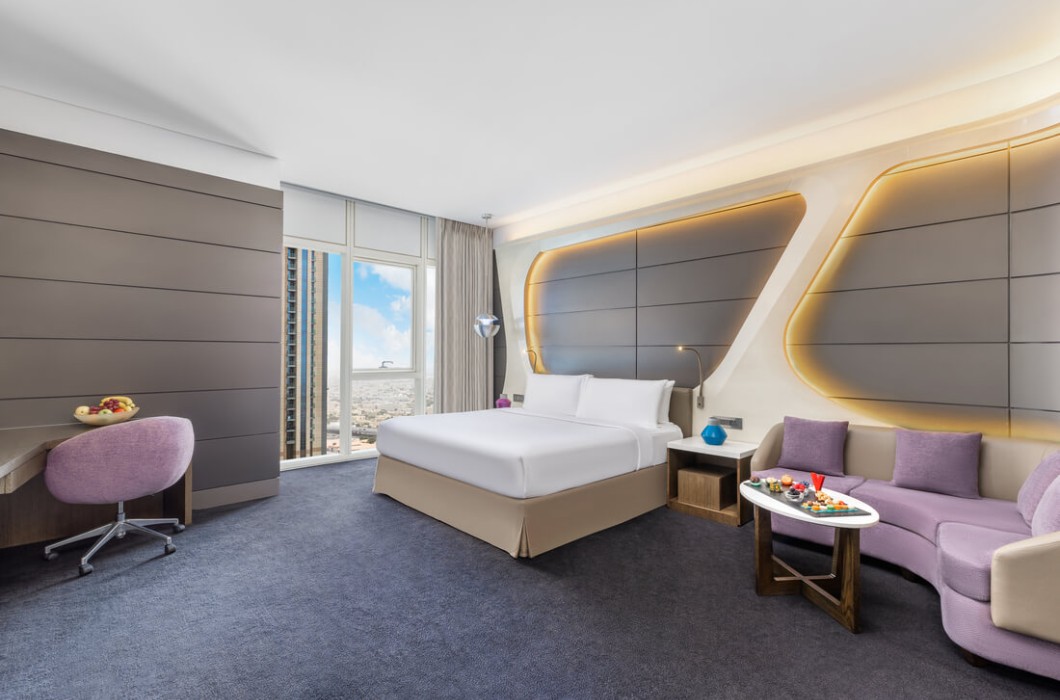 V Hotel Dubai Suite