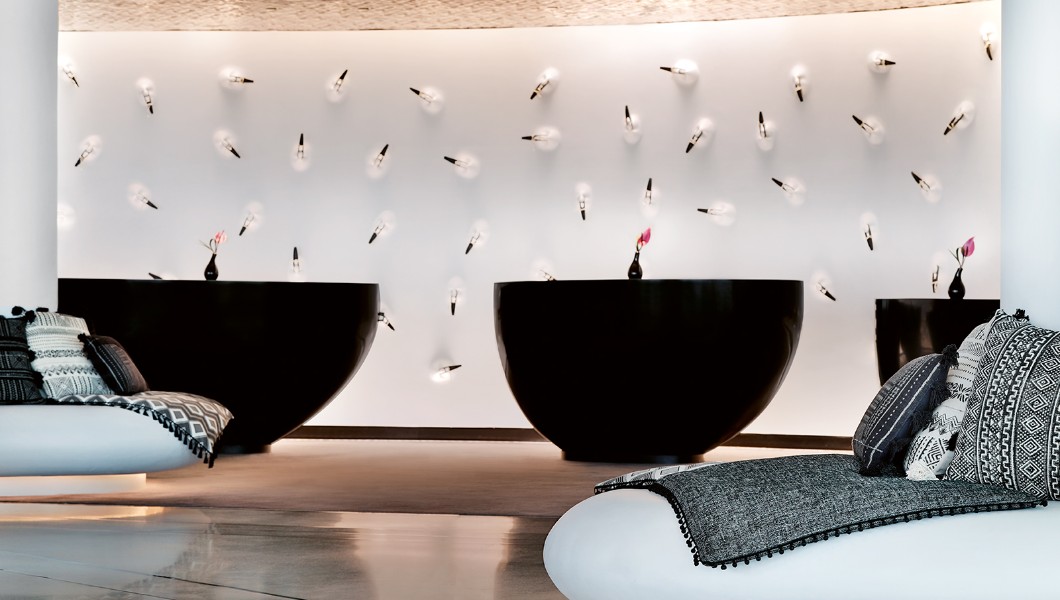   5-Star Boutique Hotel in Abu Dhabi | W Abu Dhabi – Yas Island