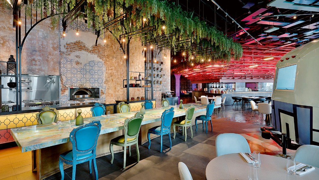   5-Star Boutique Hotel in Abu Dhabi | W Abu Dhabi – Yas Island