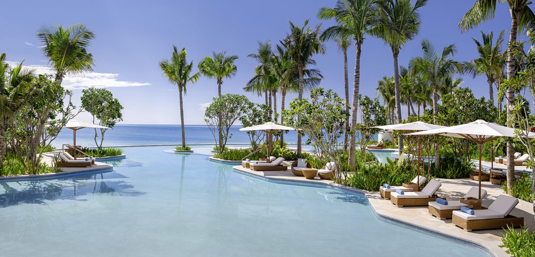 Waldorf Astoria Maldives Ithaafushi resort, Maldives. Maldives Luxury Resorts